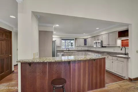 Kitchen - 605 Sawgrass Rd, Hampstead, NC 28443 photo 1 of 3
