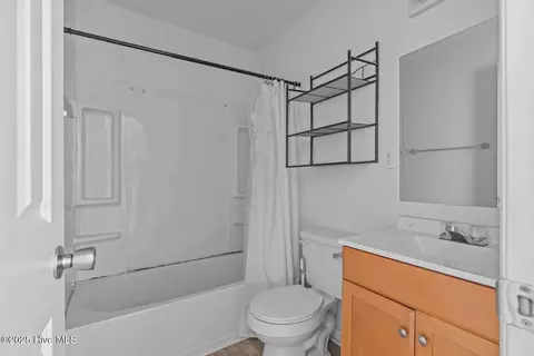 Bath - 103 Riegel Dr, Hubert, NC 28539 photo 2 of 3