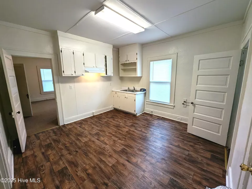  304 Reid St E, Wilson, NC 27893 photo 3