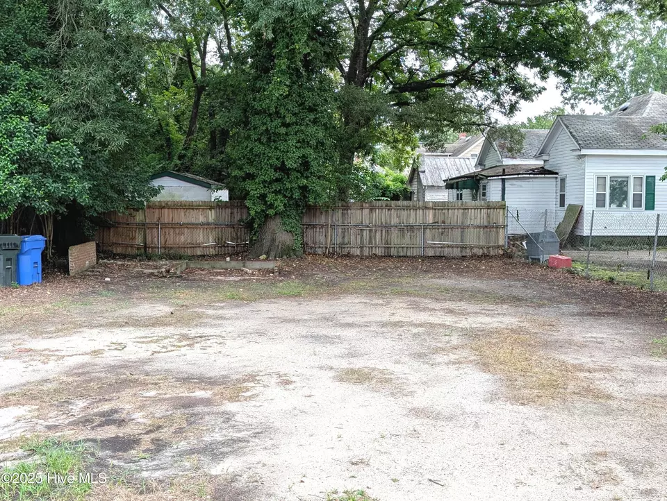  304 Reid St E, Wilson, NC 27893 photo 10