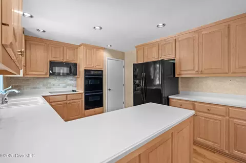 Kitchen - 50 Wilson Rd, Pinehurst, NC 28374 photo 5 of 5