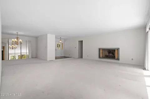 Living - 50 Wilson Rd, Pinehurst, NC 28374 photo 7 of 8
