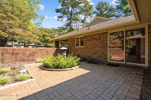 Exterior - 50 Wilson Rd, Pinehurst, NC 28374 photo 8 of 14