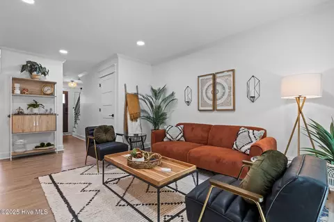 Living - 940 Linden Rd UNIT 6, Pinehurst, NC 28374 photo 2 of 4