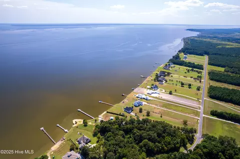 110 Osprey Dr, Edenton, NC 27932