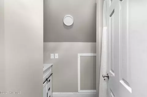 Bath - 16640 Titmouse Ct, Wagram, NC 28396 photo 6 of 7