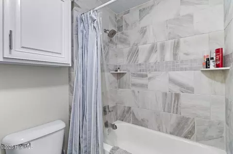 Bath - 16640 Titmouse Ct, Wagram, NC 28396 photo 4 of 7