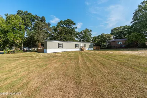 106 Pence St, Rockingham, NC 28379