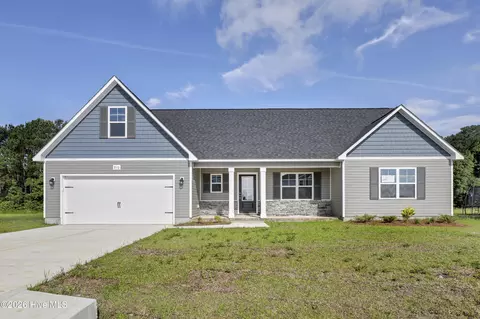 910 Wild Azalea Way, Hubert, NC 28539