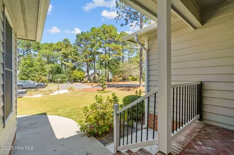 Exterior - 16 Monmouth Ct, Pinehurst, NC 28374 photo 2 of 15