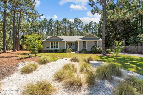 Exterior - 16 Monmouth Ct, Pinehurst, NC 28374 photo 13 of 15