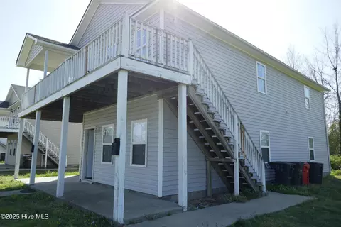 303 Speed St, Elizabeth City, NC 27909
