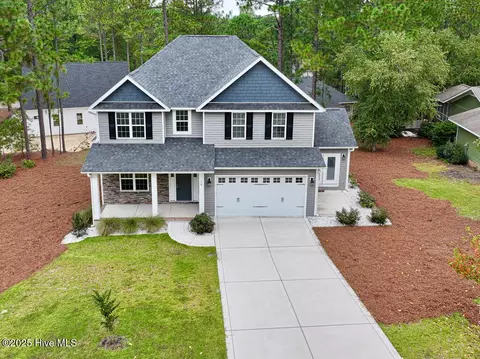 10 Chatham Ln, Pinehurst, NC 28374