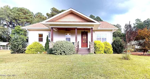 185 Nc 73, West End, NC 27376