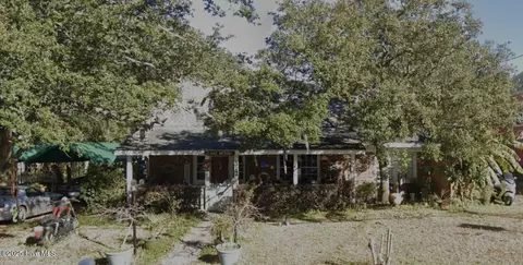 312 Atlanta Ave, Carolina Beach, NC 28428