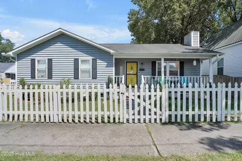 520 N 7th St, Wilmington, NC 28401