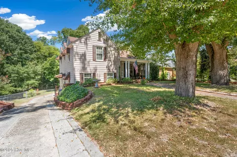 1019 Fayetteville Rd, Rockingham, NC 28379