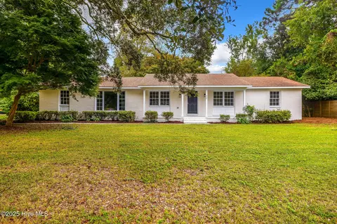322 Windemere Rd, Wilmington, NC 28405