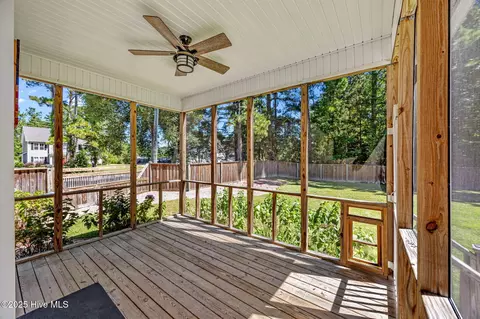 101 E Pointe Rd, Rocky Point, NC 28457 photo 38