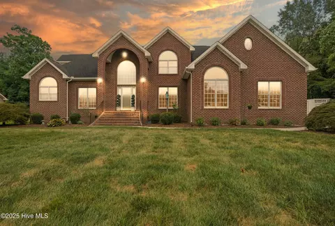 138 Dances Bay Rd, Elizabeth City, NC 27909