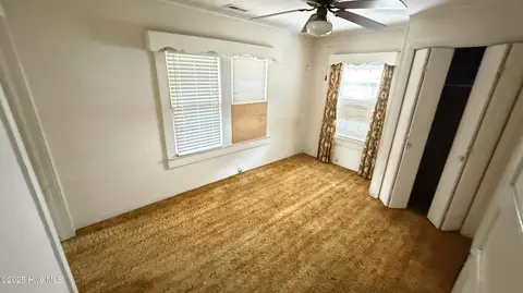 Bedroom - 513 Steele St, Mount Olive, NC 28365 photo 8 of 8