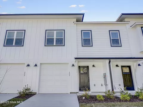 255 Townhome Ln #255, Southern Pines, NC 28387