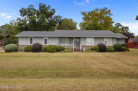 501 Carroll St, Aulander, NC 27805