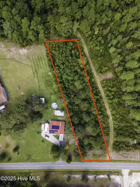 0 Nine Mile Rd, Maple Hill, NC 28454