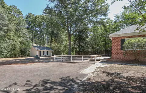 110 Short Rd, Pinehurst, NC 28374 photo 3