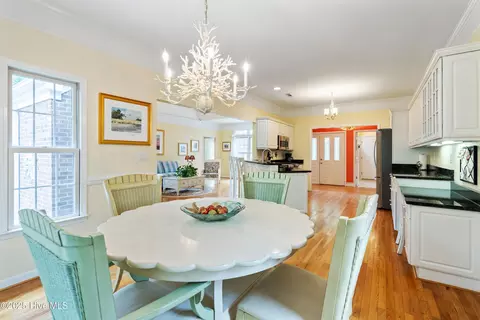 Dining - 1020 Cordgrass Rd, Hampstead, NC 28443 photo 1 of 2