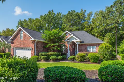 677 Covington Dr NW, Calabash, NC 28467