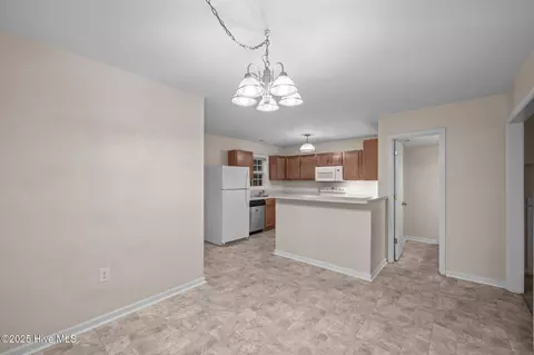 100 Apache Trl, Havelock, NC 28532 photo 9