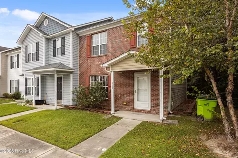 100 Apache Trl, Havelock, NC 28532 photo 2