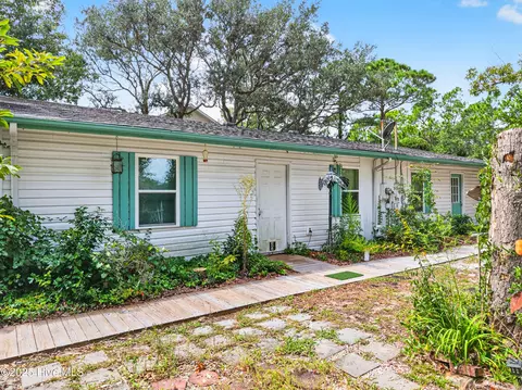 148 NW 3rd St UNIT S A & B, Oak Island, NC 28465