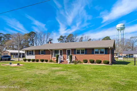 222 Orange St, Kinston, NC 28504