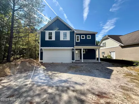 385 Moss Pink Dr, Vass, NC 28394