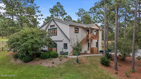 195 Mcdeeds Creek Rd, Carthage, NC 28327