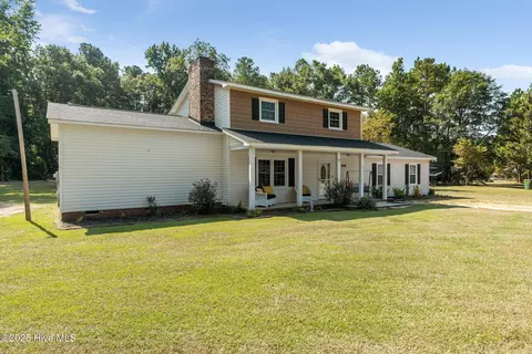 Exterior - 123 Doe Loop, Hamlet, NC 28345 photo 4 of 7