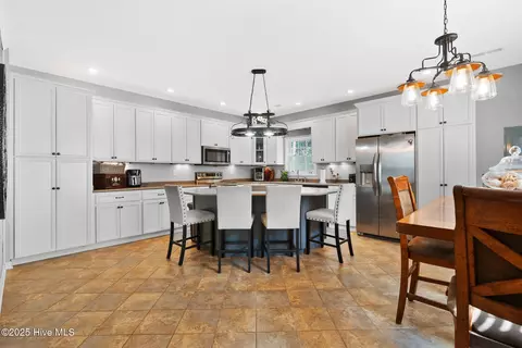 Kitchen - 123 Doe Loop, Hamlet, NC 28345 photo 1 of 5