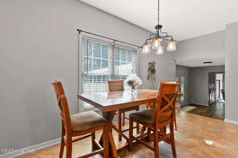 Dining - 123 Doe Loop, Hamlet, NC 28345 photo 1 of 1