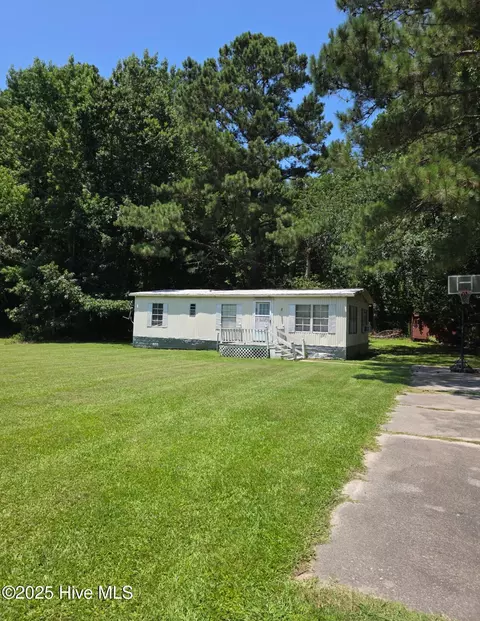 215 Shannonhouse Rd, Edenton, NC 27932