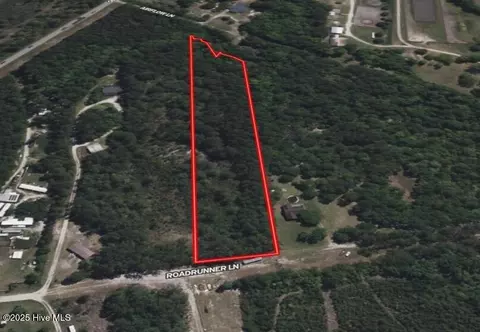 147 Roadrunner Ln, Holly Ridge, NC 28445