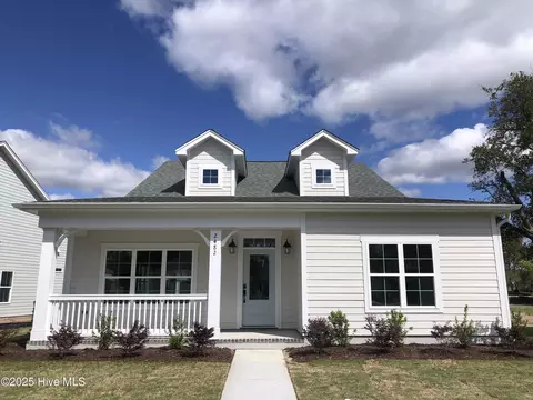 2482 Lake Ridge Dr, Southport, NC 28461