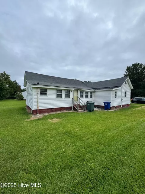 Exterior - 4270 High St, Ayden, NC 28513 photo 2 of 6