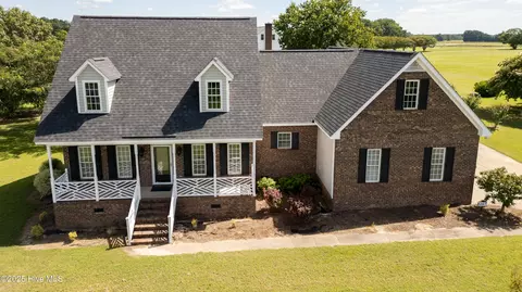 6287 Golden Pond Rd, Elm City, NC 27822