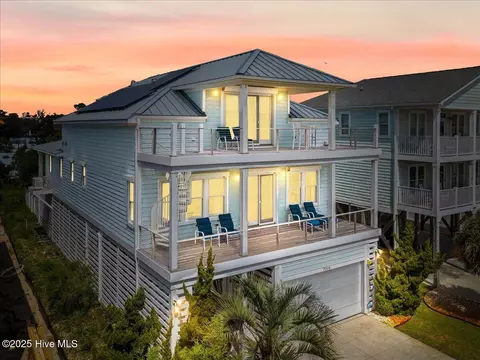 7004 E Beach Dr, Oak Island, NC 28465