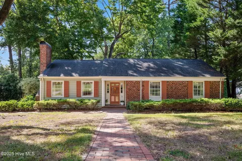 4817 Glen Forest Dr, Raleigh, NC 27612