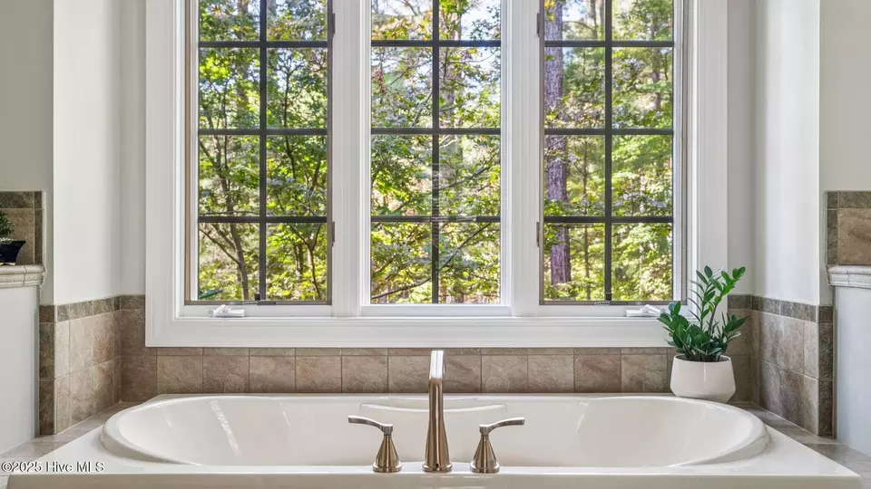 Bath - 57 Glasgow Dr, Pinehurst, NC 28374 photo 3 of 5