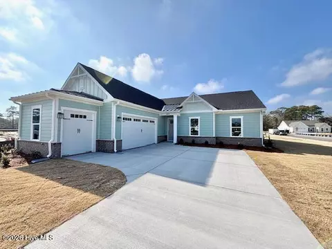 2079 Rosin Dr #17, Southport, NC 28461
