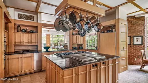 Kitchen - 50 Cherry Hill Dr, Pinehurst, NC 28374 photo 4 of 8